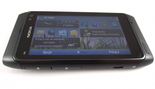 Nokia N8